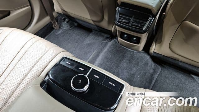 Kia K8 гибрид Signature, 2023 19