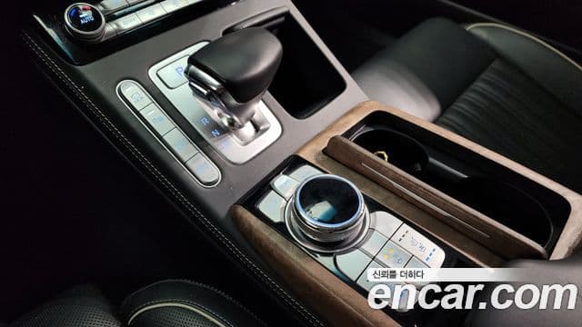 Genesis G90 Prestige, 2021 9