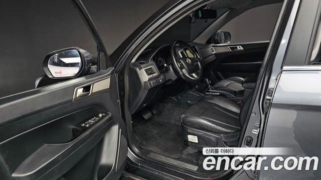 KG모빌리티(SsangYong) Rexton Sport Adventure, 2019 11