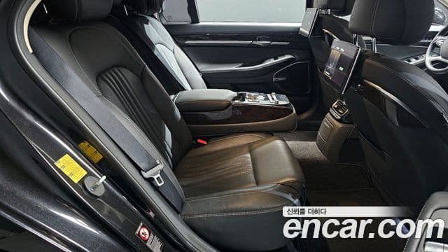 Genesis G90 Premium Luxury, 2019 13