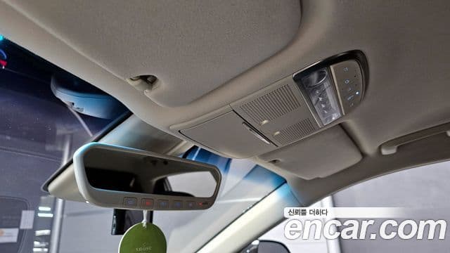 Genesis G90 Premium Luxury, 2019 17