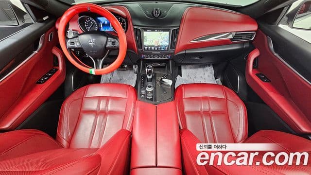 Maserati Levante, 2018 7