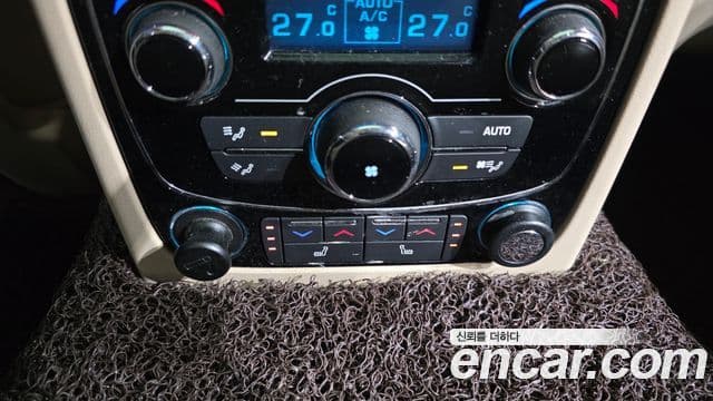 Jaguar XF (X260) 20d Portfolio, 2017 16