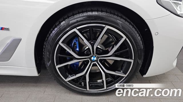 BMW 5시리즈 (G30) 530i M Sport, 2022 все фото