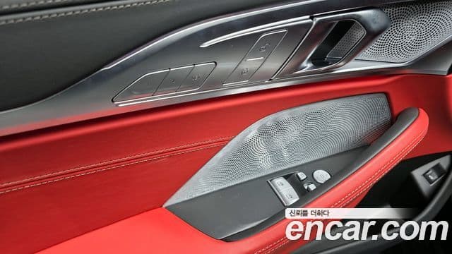 BMW 8시리즈 (G15) M850i xDrive купе, 2023 14