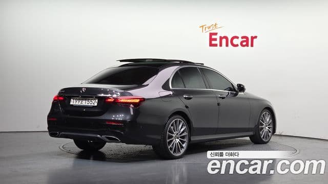 Mercedes-Benz E-класс W213 AMG Line, 2022 2