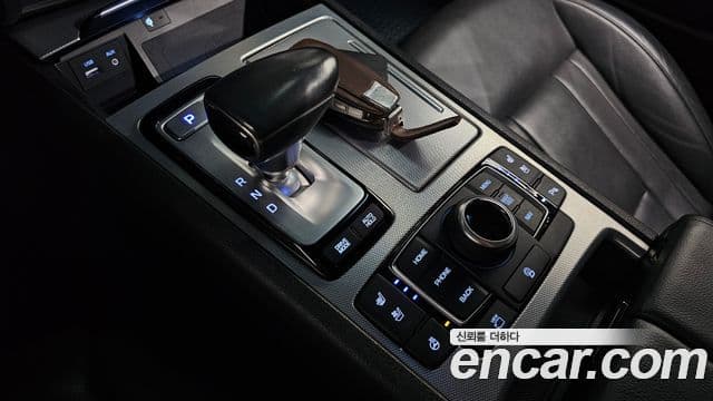 Genesis G80 Premium Luxury, 2018 9