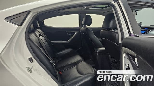 Hyundai Avante MD Modern, 2013 12