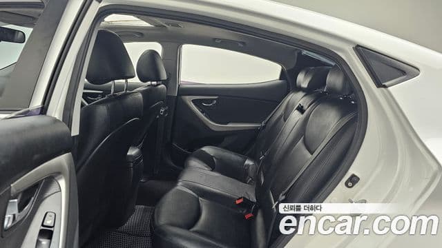 Hyundai Avante MD Modern, 2013 13