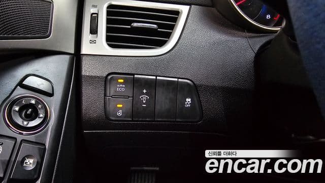 Hyundai Avante MD Modern, 2013 17