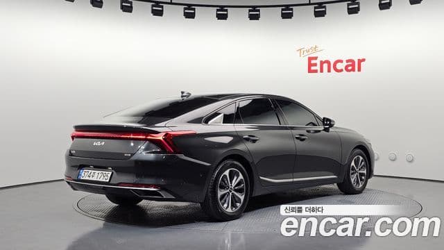 Kia K8 гибрид Noblesse, 2022 2