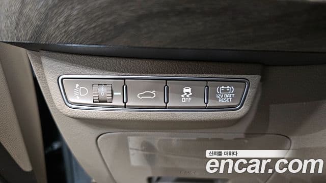 Kia K8 гибрид Noblesse, 2022 13