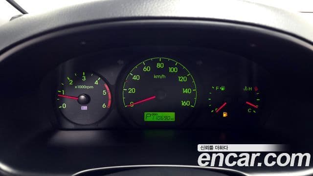 Hyundai Grand Starex детский перевозочный автомобиль, 2015 8