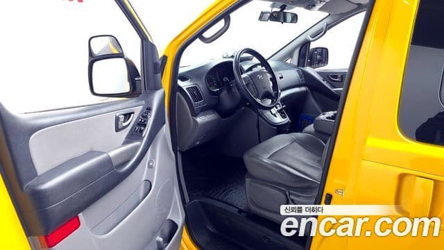 Hyundai Grand Starex детский перевозочный автомобиль, 2015 10