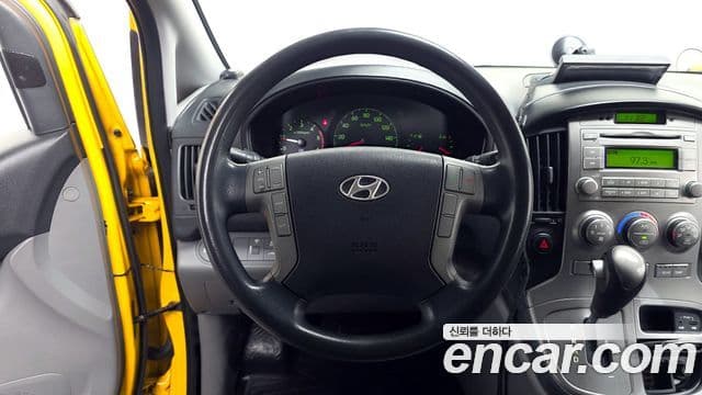 Hyundai Grand Starex детский перевозочный автомобиль, 2015 14