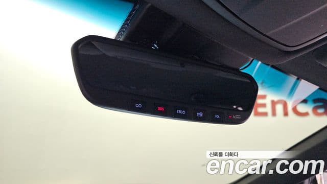 Genesis G80 Premium Luxury, 2018 18