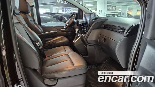 Hyundai Staria Modern, 2022 11