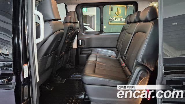 Hyundai Staria Modern, 2022 12
