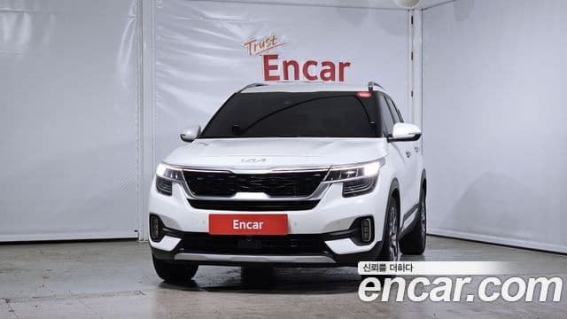 Kia Seltos Signature, 2023 3