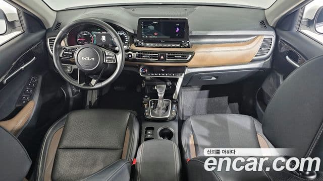 Kia Seltos Signature, 2023 7