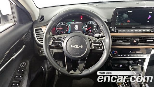 Kia Seltos Signature, 2023 13