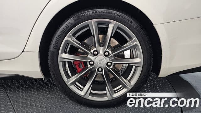 Cadillac CT4 2.0 Sport, 2020 все фото