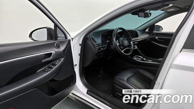 Hyundai Sonata гибрид (DN8) Premium, 2021 11