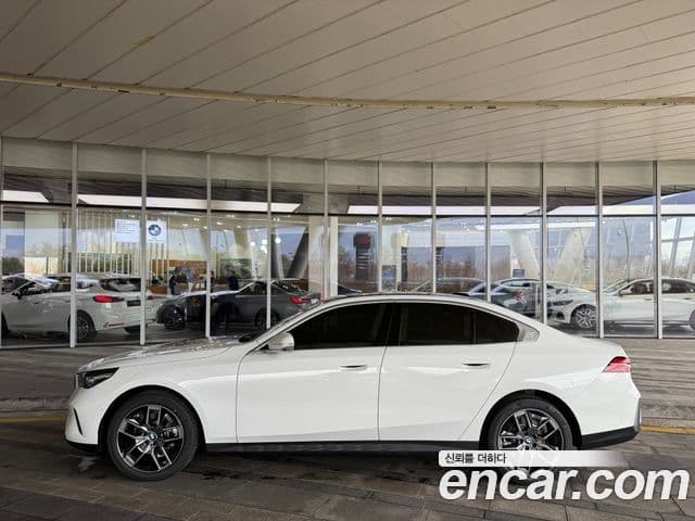 BMW 5시리즈 (G60), 2026 6