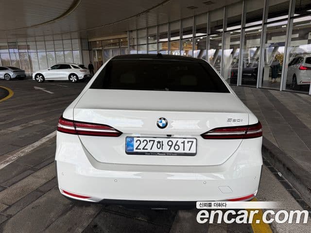 BMW 5시리즈 (G60), 2026 8