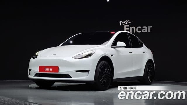 Tesla модель Y, 2024 1