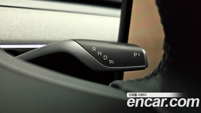 Tesla модель Y, 2024 9