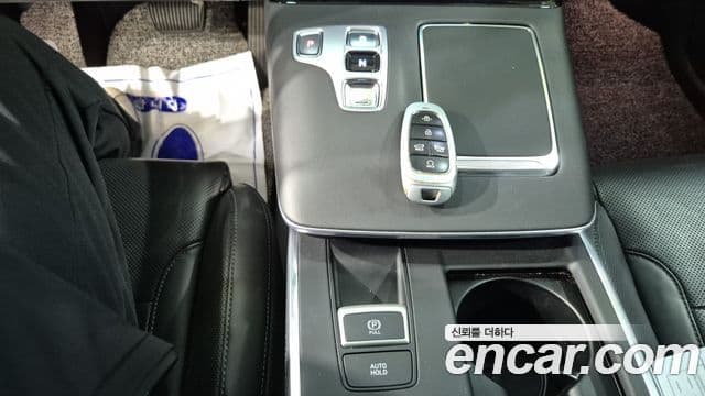 Hyundai The / новый New Grandeur IG гибрид Calligraphy, 2022 13