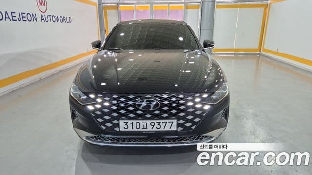 Hyundai The / новый New Grandeur IG гибрид Calligraphy, 2022 20