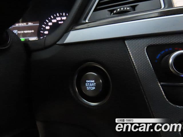 Genesis G80 Premium Luxury, 2019 13