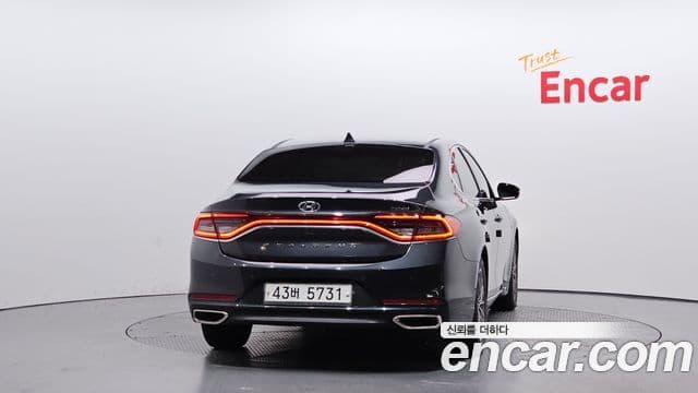 Hyundai Grandeur IG гибрид Special, 2018 4