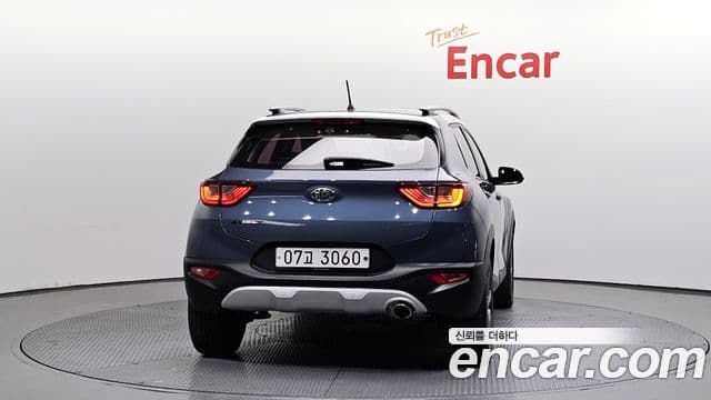 Kia Stonic Trendy, 2019 4