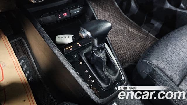 Kia Stonic Trendy, 2019 9