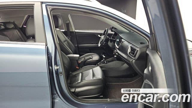 Kia Stonic Trendy, 2019 12