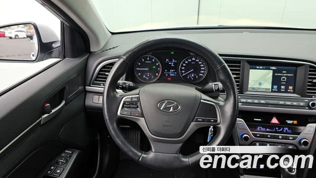 Hyundai Avante AD 1.6 GDI Smart, 2017 13