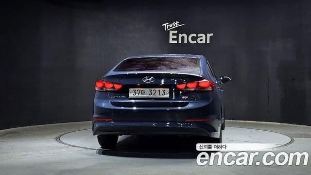 Hyundai Avante AD 1.6 GDI Smart, 2016 4