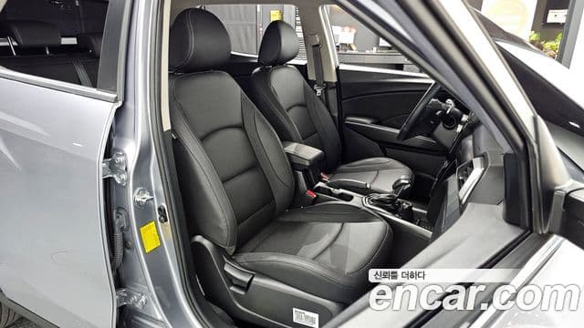 KG모빌리티(SsangYong) The / новый New Tivoli V1, 2024 10