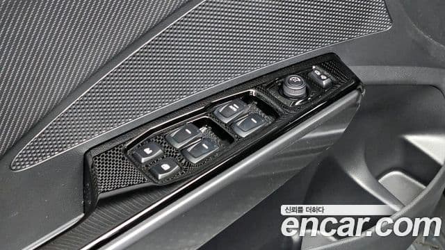 KG모빌리티(SsangYong) The / новый New Tivoli V1, 2024 19