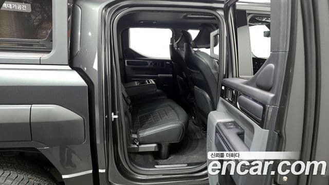 Kia 타스만 X-Pro, 2026 12