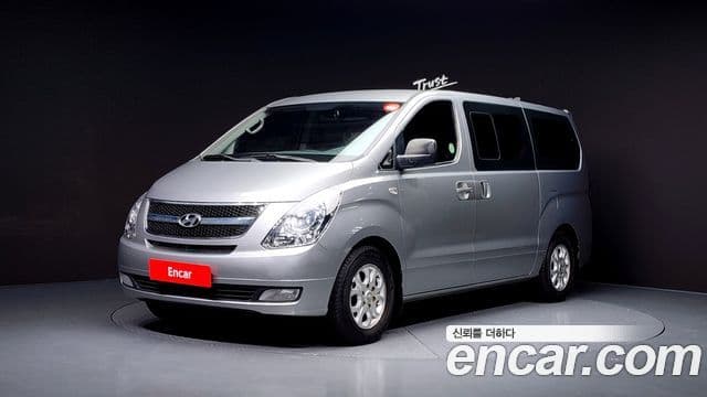 Hyundai Grand Starex CVX Luxury, 2015 1