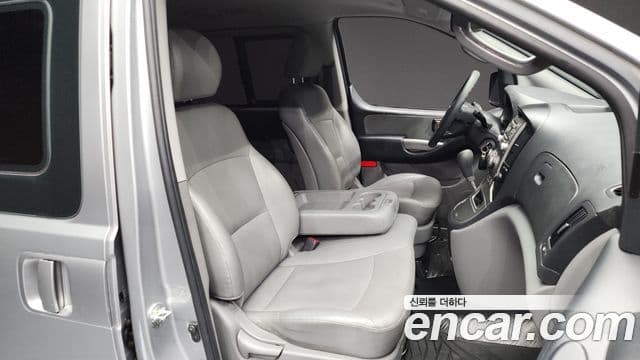 Hyundai Grand Starex CVX Luxury, 2015 11