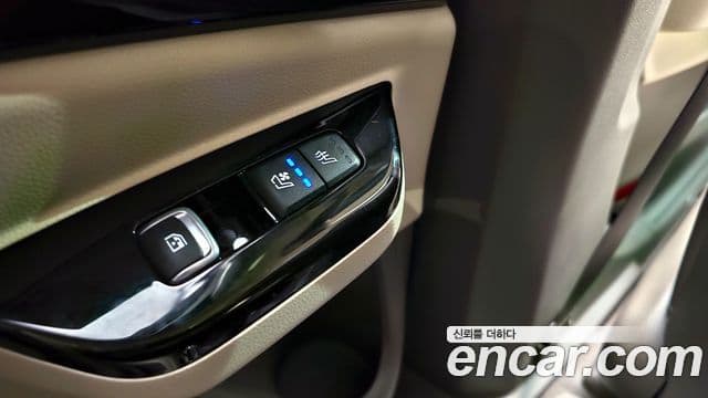 Kia Carnival 4세대 Signature, 2022 18