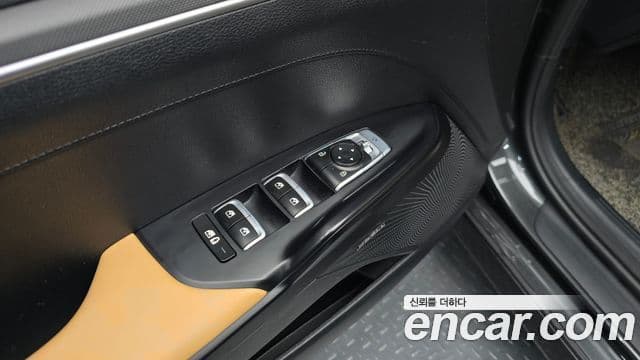 Kia K5 3세대 Prestige, 2023 17