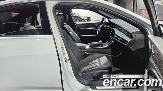 Audi A6 (C8) Premium, 2023 10