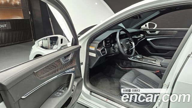 Audi A6 (C8) Premium, 2023 11