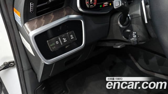 Audi A6 (C8) Premium, 2023 16